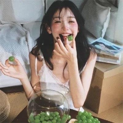 妮娜琦珈